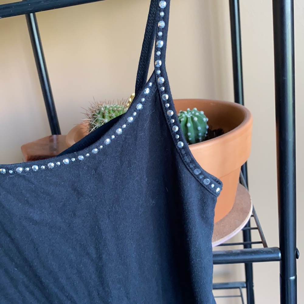 Strappy Tank - Picture 4 of 5